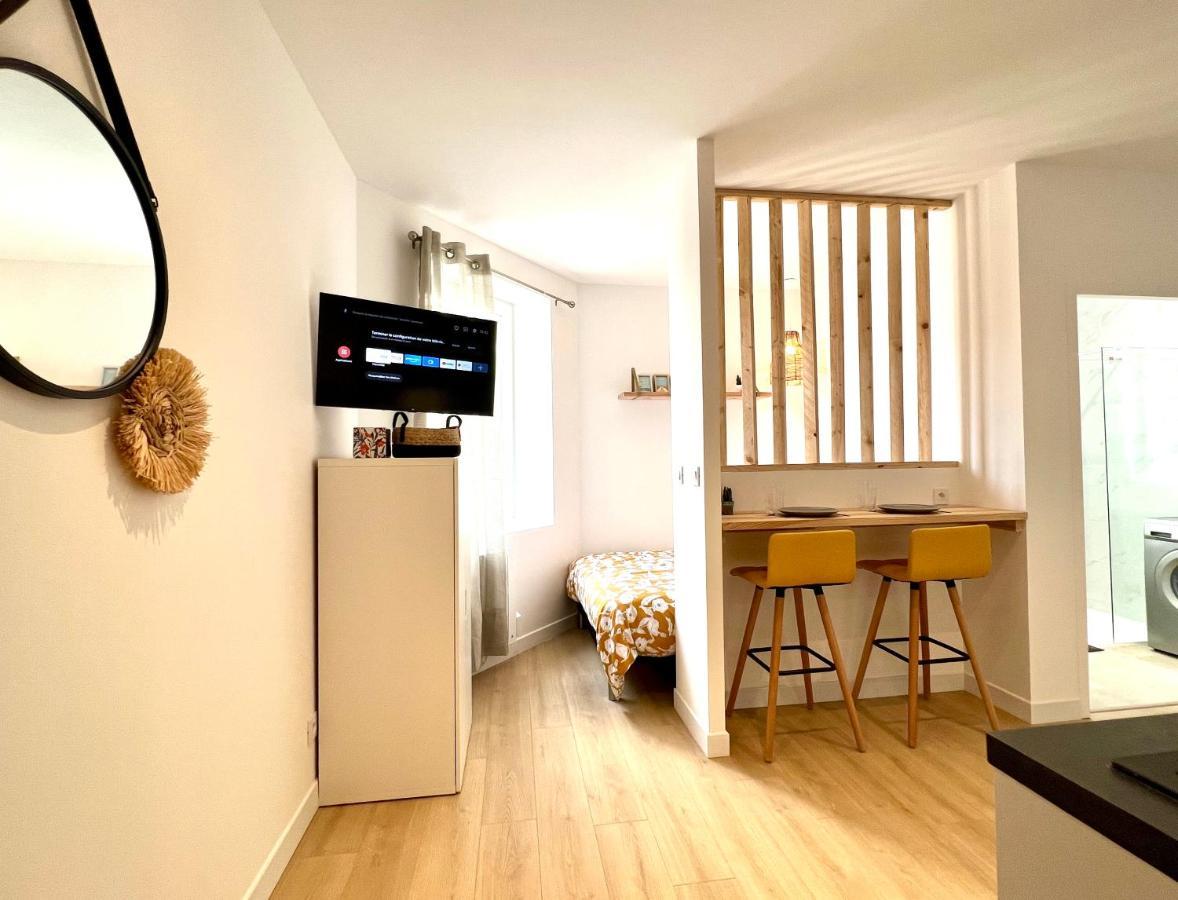 Appartement ~ Un Lundi Au Soleil~ A 15 Min De Lyon Miribel  Extérieur photo