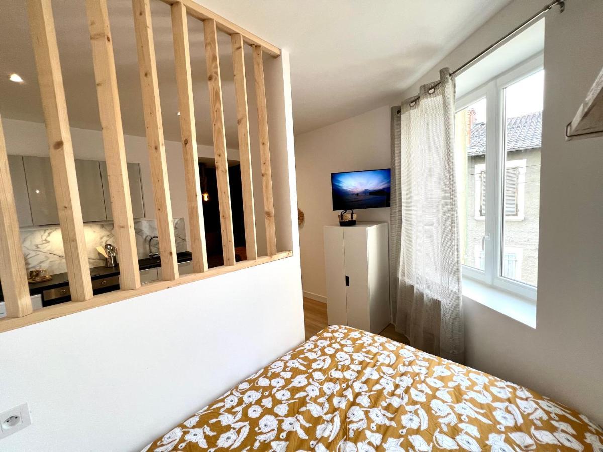 Appartement ~ Un Lundi Au Soleil~ A 15 Min De Lyon Miribel  Extérieur photo